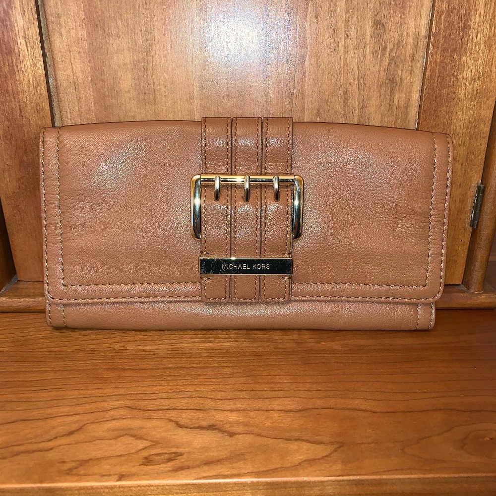 MICHAEL KORS Gansevoort Continental Wallet Clutch